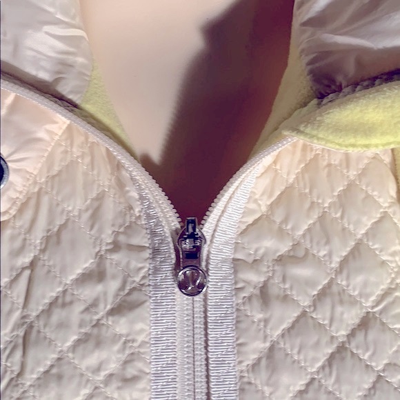 Lululemon Run: Bundle Up Jacket - Picture 7 of 12